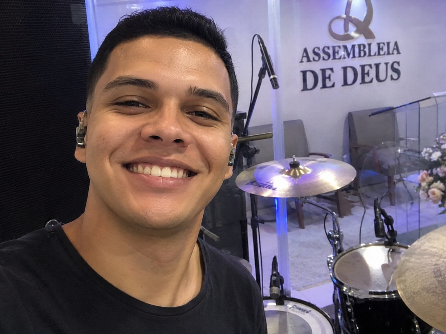 Caio M.
